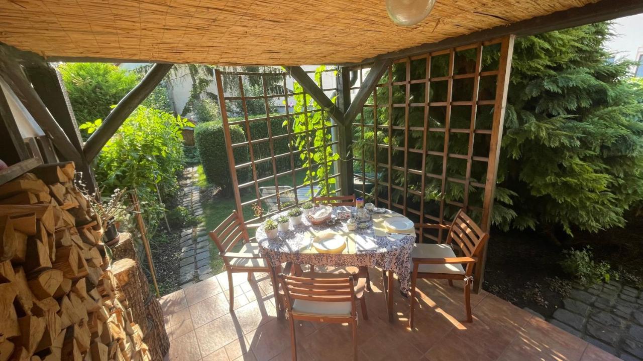 Apartmán Magnolia Garden Miškovec Exteriér fotografie